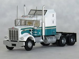 WHITE & GREEN SEMINOLE W/60 INCH AERODYNE SLEEPER